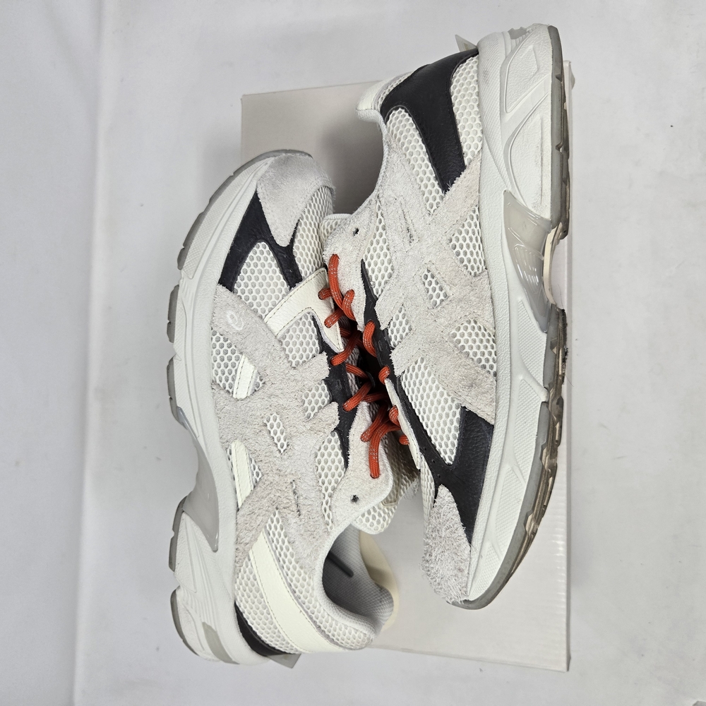 ASICS Gel 1130 Hal studios "Glacier" Birch Men's 10 1201A982-200 Keychain Laces